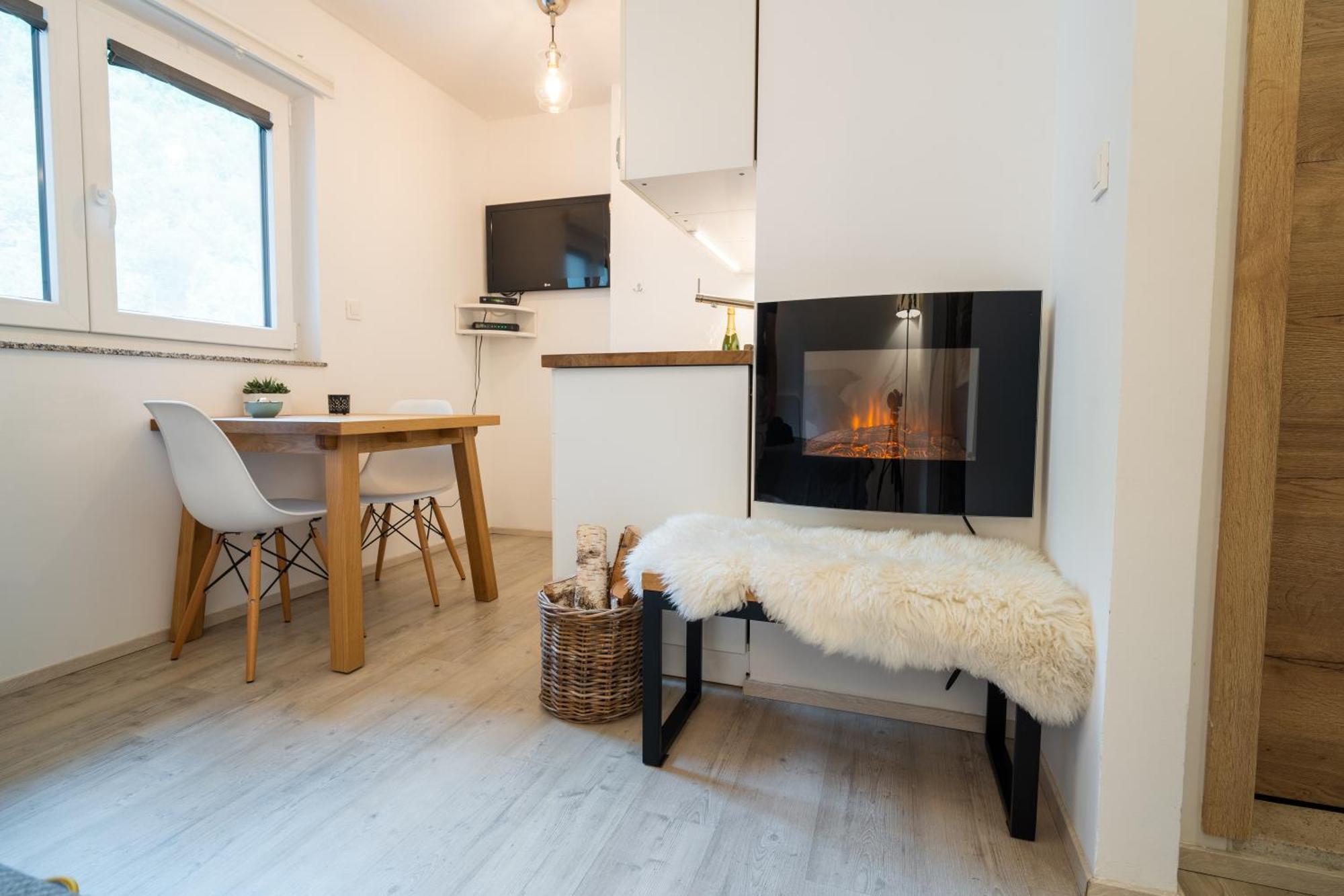 Apartment Loyd, Kranjska Gora - Studio Buitenkant foto